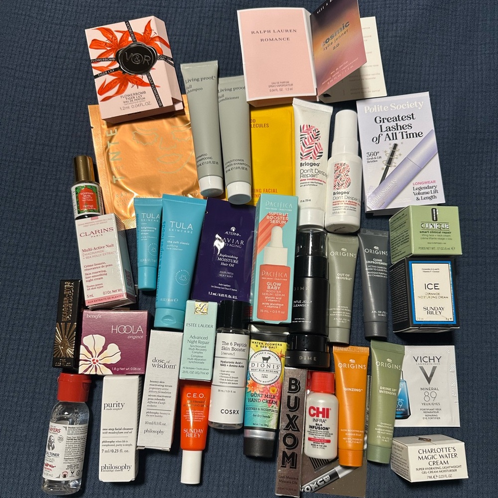 32 pieces ULTA Samples Origins, Tula, Dime, and more
